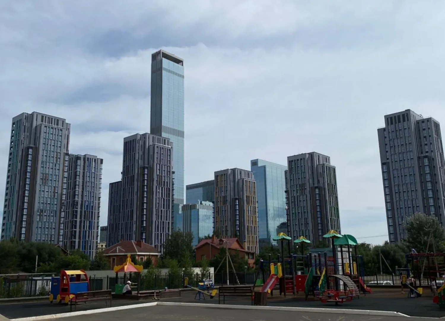 Sauran Towers Comfort Apartments Nur-Sultan